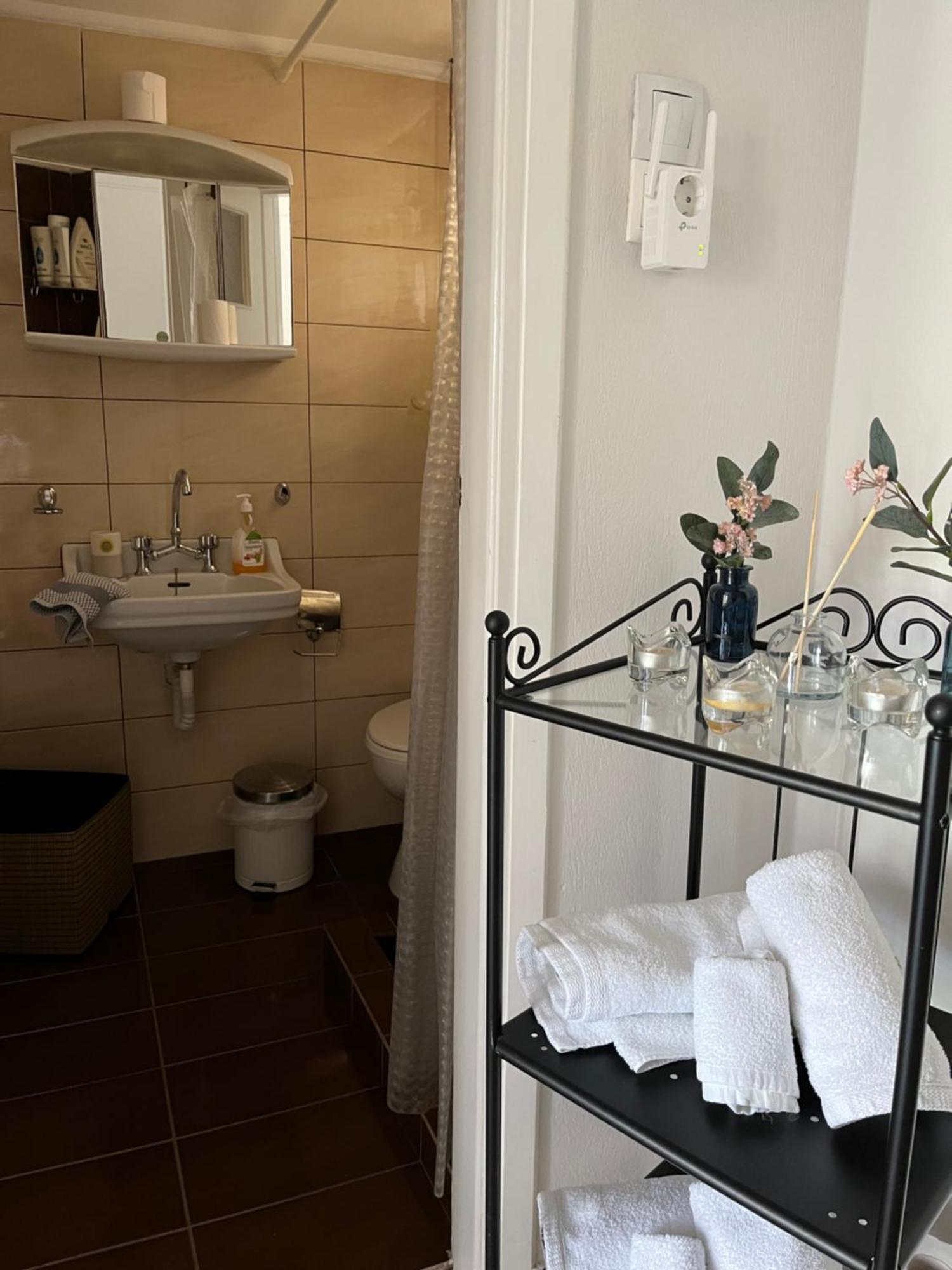 Sea View Apartments Near Athens Airport Артемида Екстериор снимка